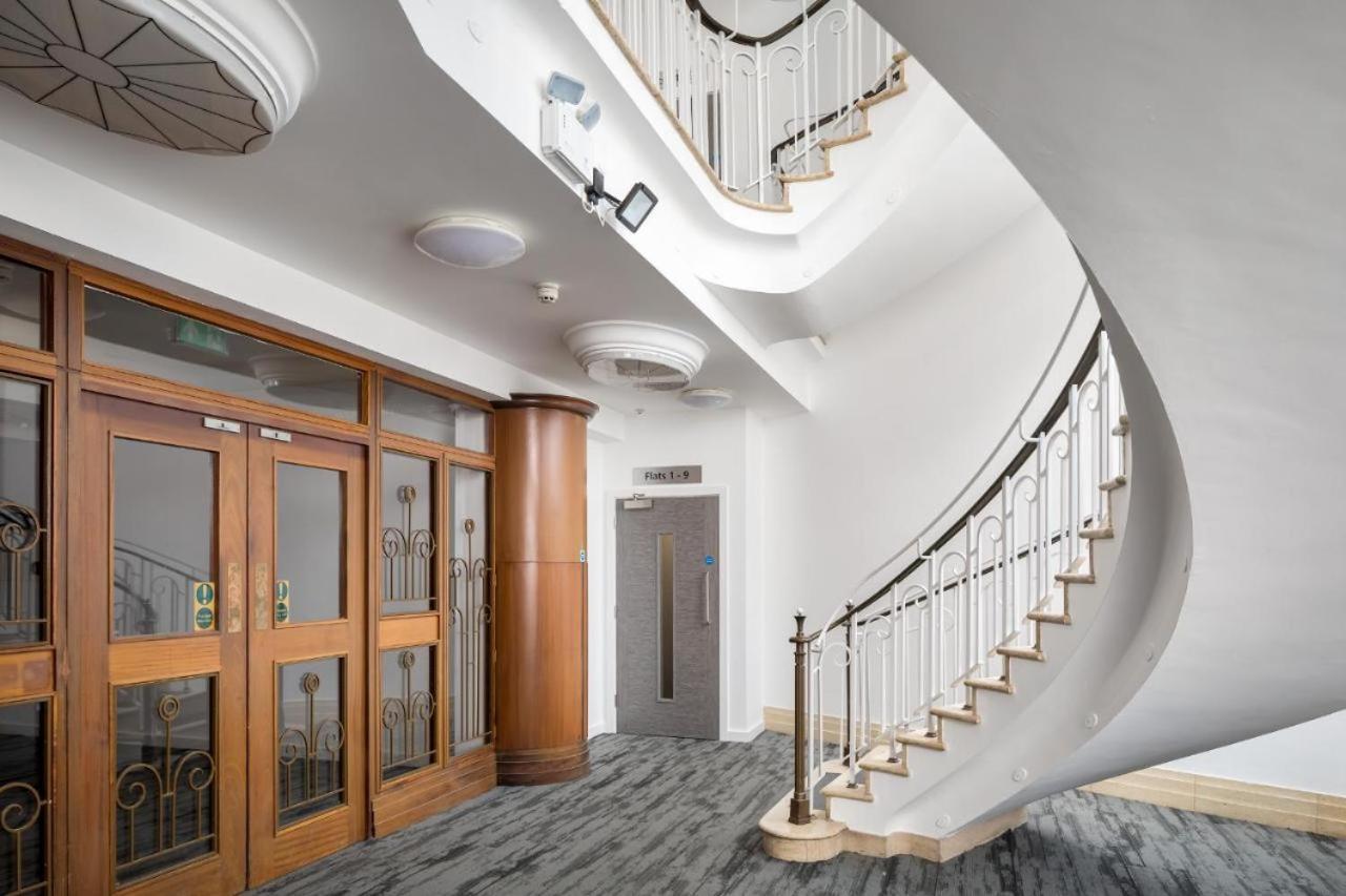 The Post House One By Fortuna Property Gloucester Extérieur photo
