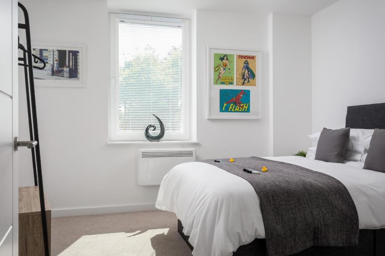The Post House One By Fortuna Property Gloucester Extérieur photo